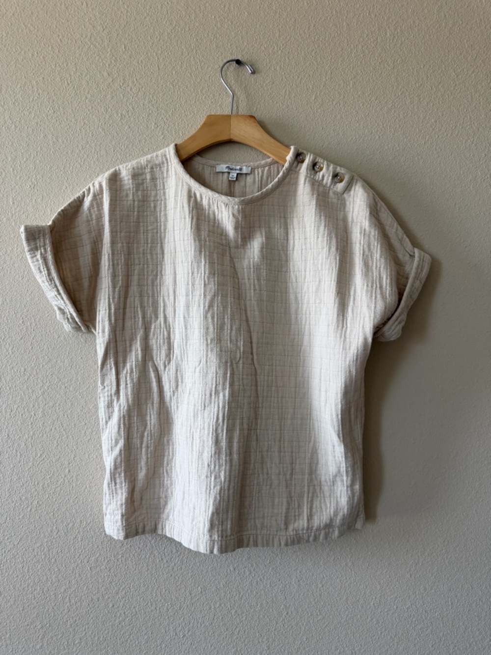 Madewell Cream Short Sleeve Button-Shoulder Women’s Top
